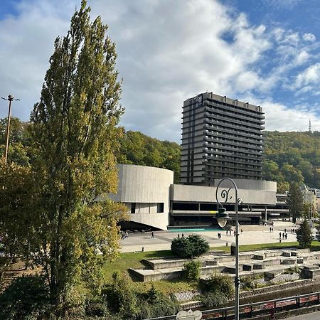 Zahradni Apartman Karlovy Vary Kültér fotó